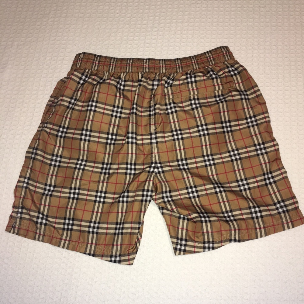 ❣️ SOLD MEN’S BURBERRY Swim Trunks/Shorts Sz Med - Picture 3 of 8